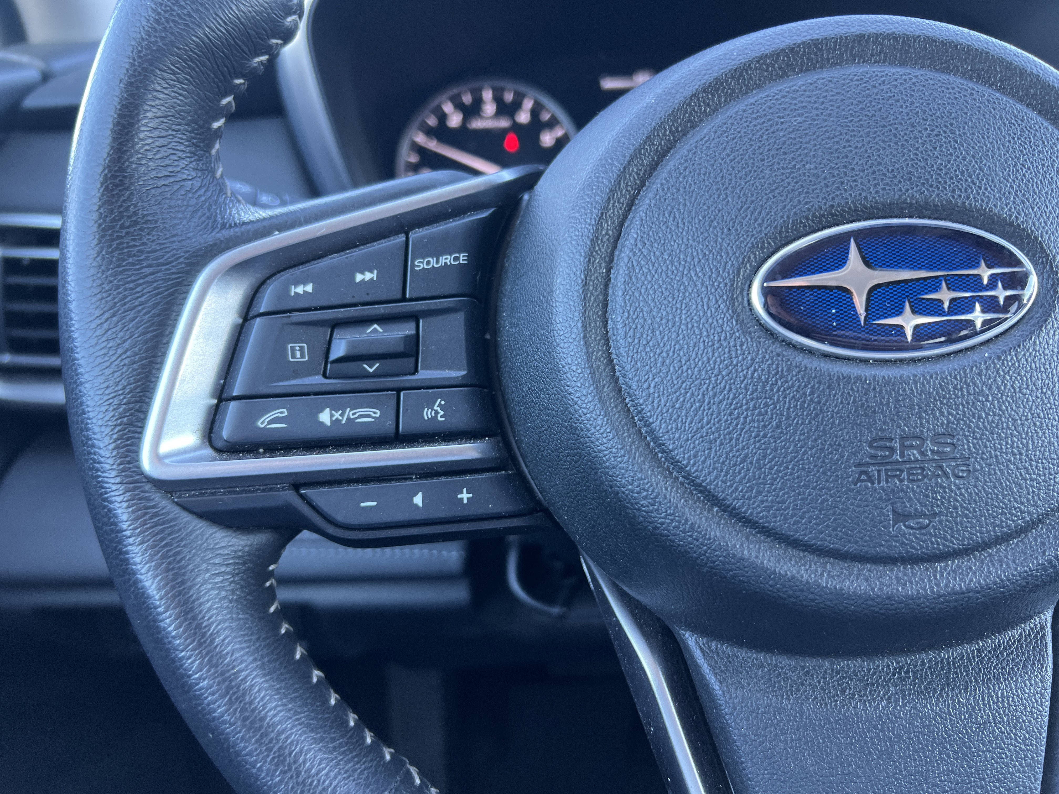 Used 2025 Subaru Outback Limited w/ Tech Package 3 image 29