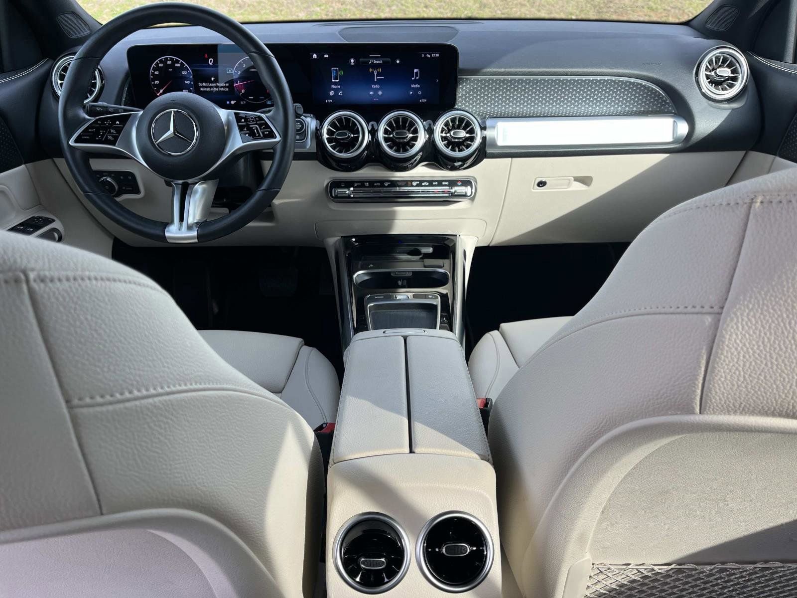 Certified 2025 Mercedes-Benz GLB 250 image 14