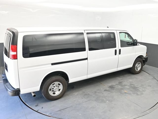 Used 2024 Chevrolet Express 3500 LS RWD image 29