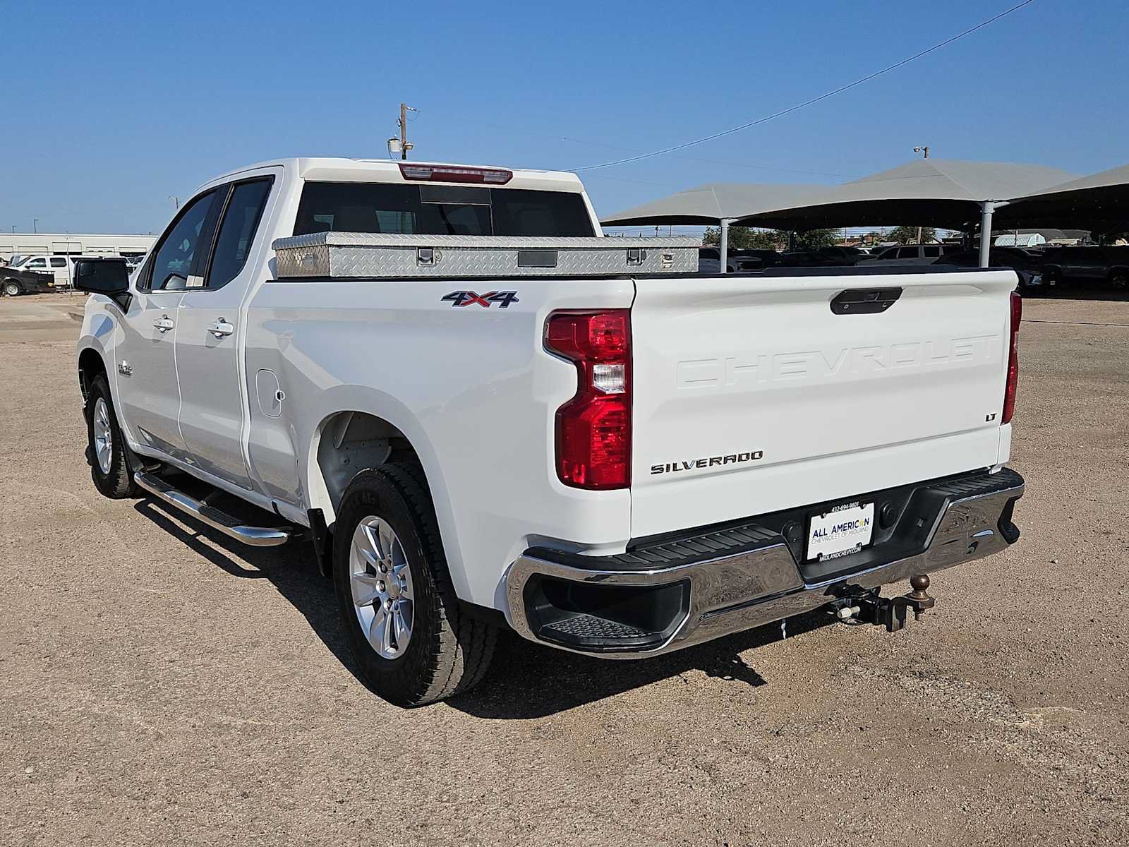 Used 2019 Chevrolet Silverado 1500 LT w/ Texas Edition AWD/4WD image 6