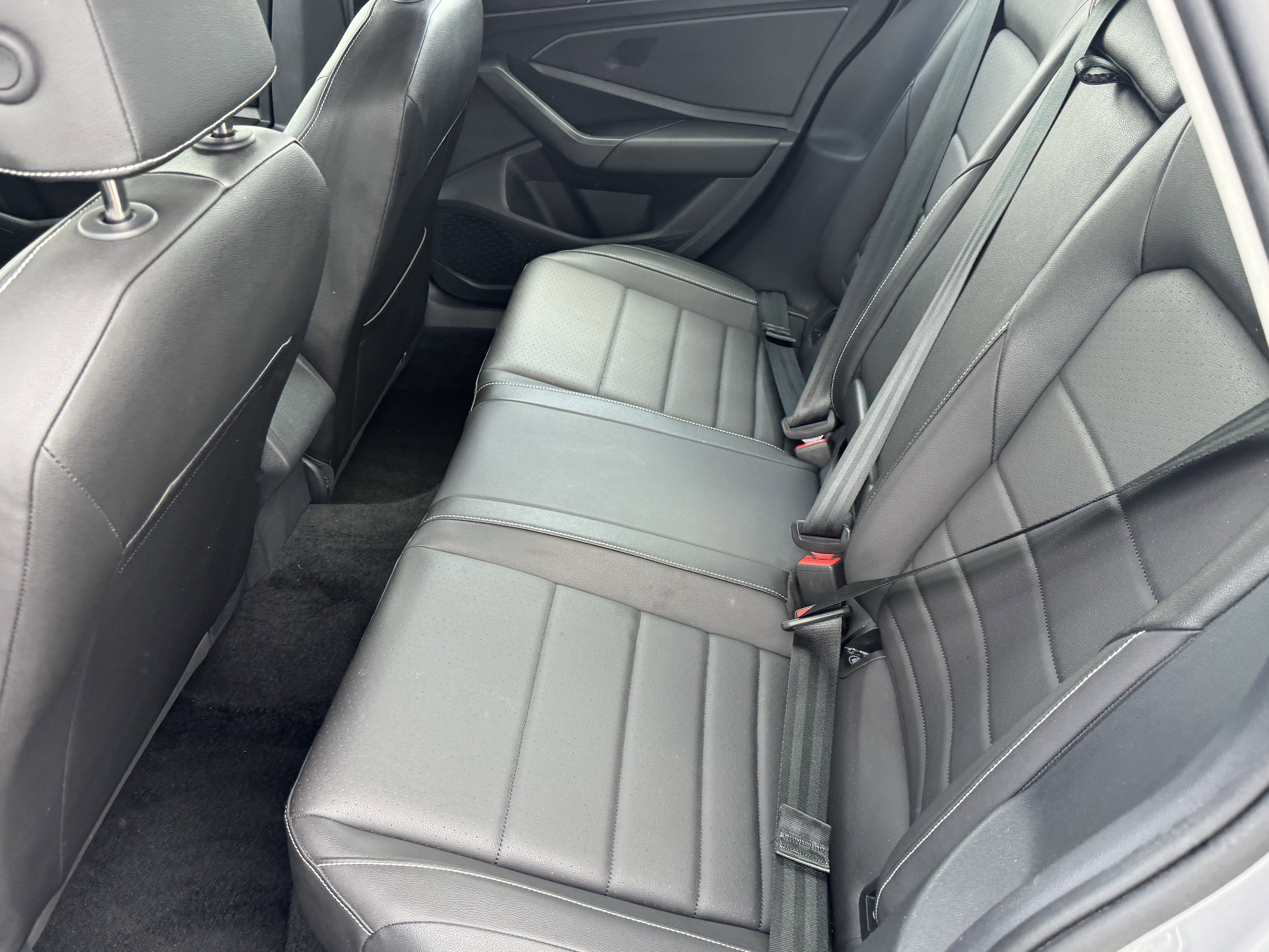 Used 2024 Volkswagen Jetta SE image 11