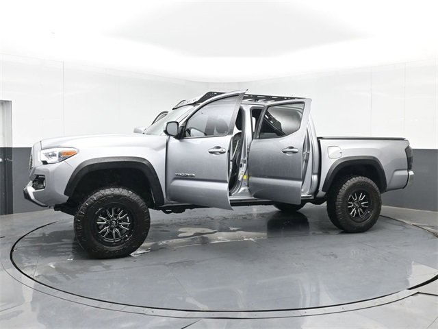 Used 2021 Toyota Tacoma TRD Off-Road image 51
