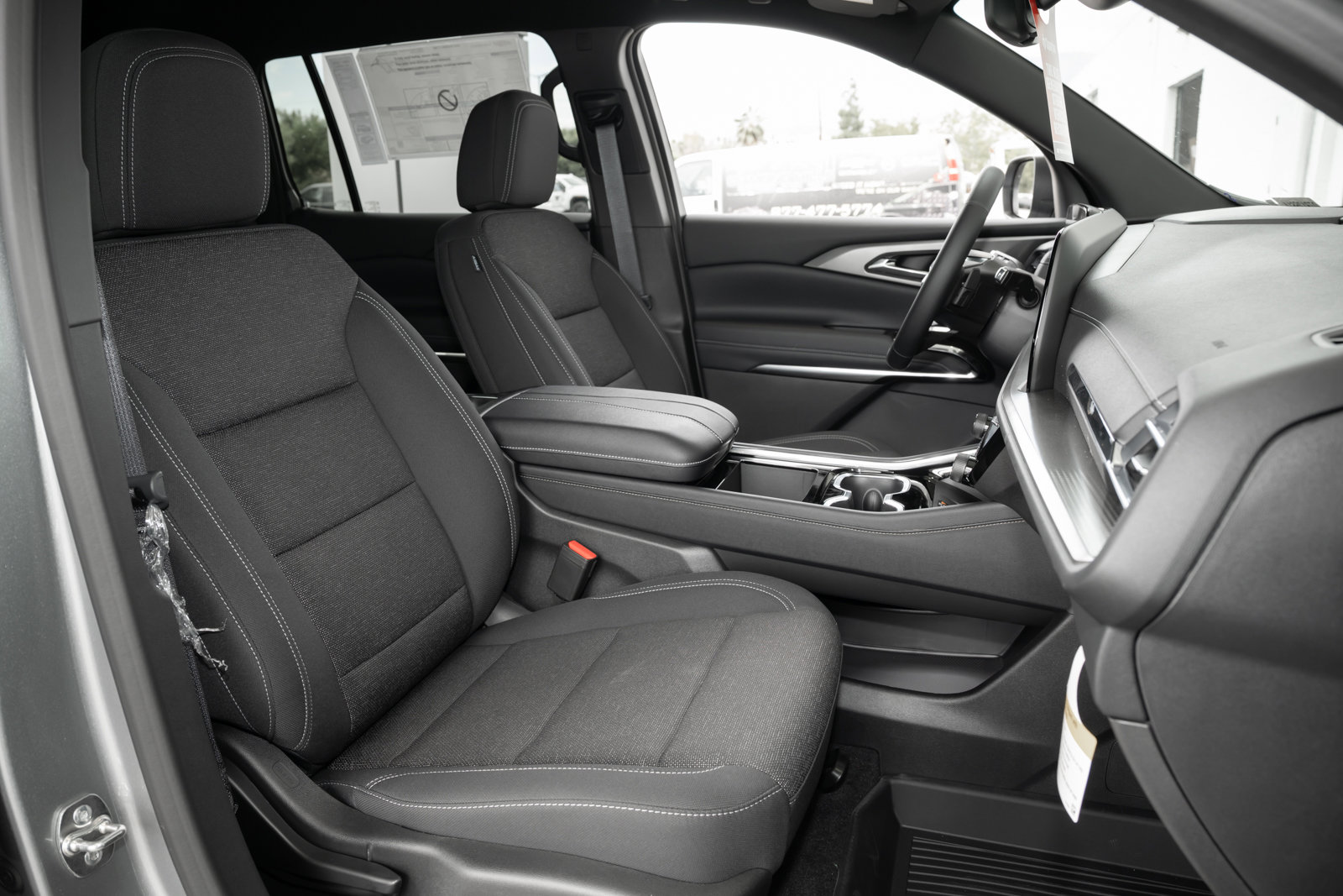 New 2026 Chevrolet Traverse LT w/ LPO, Floor Liner Package image 36