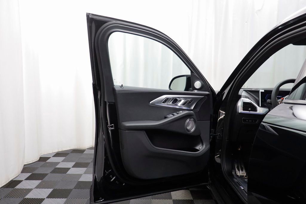 New 2026 BMW XM Label Red image 6