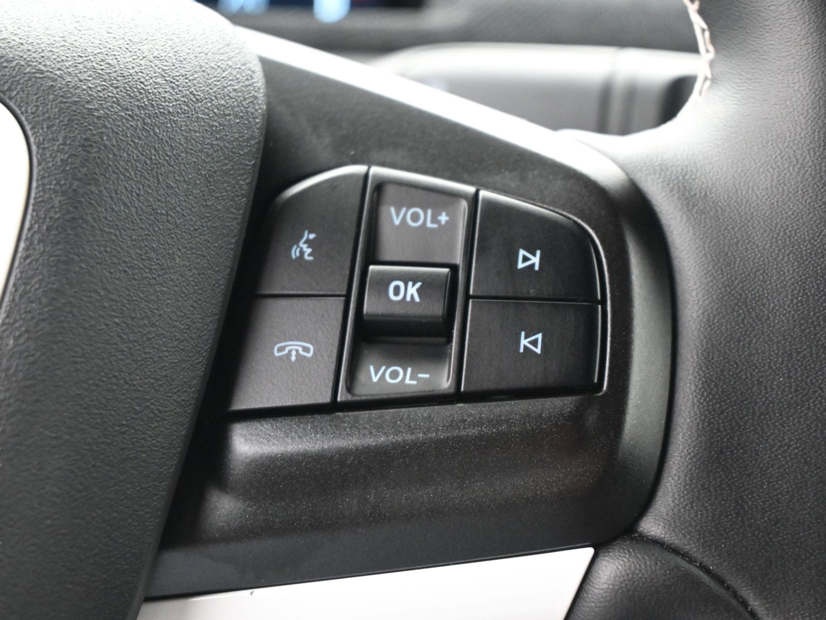 Used 2025 Ford Mustang Mach-E GT image 38