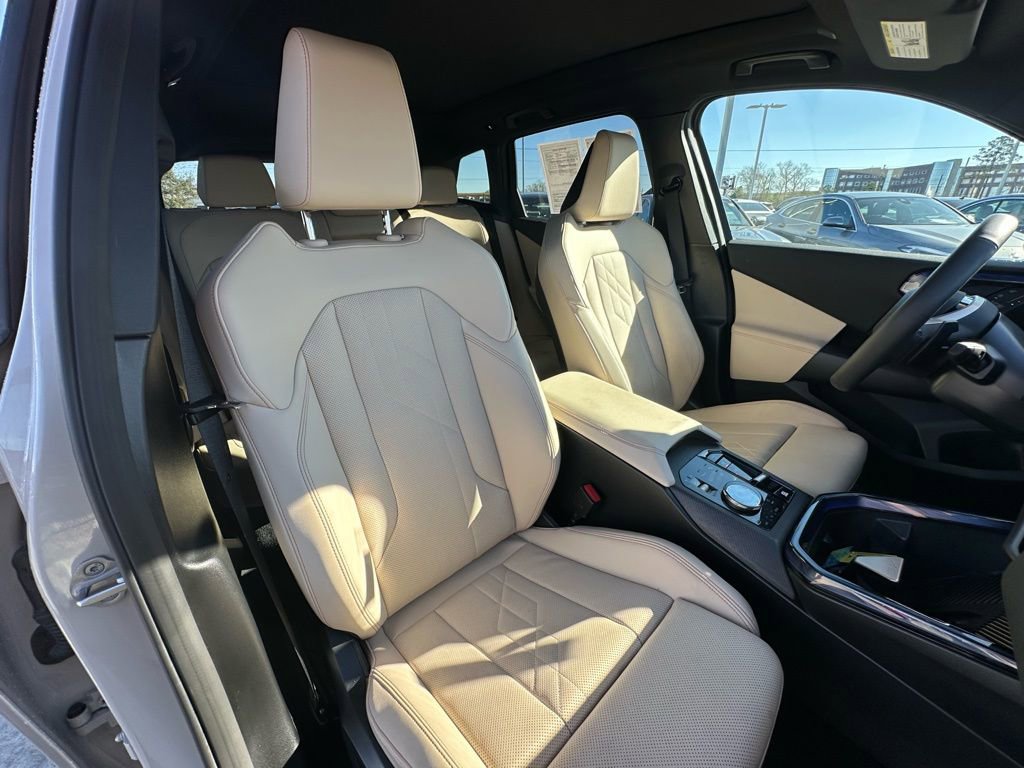 Certified 2025 BMW X3 xDrive30i w/ Convenience Package image 30