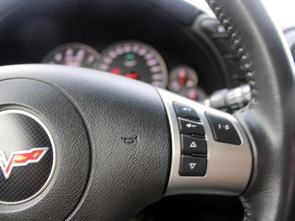 Used 2009 Chevrolet Corvette Z06 w/ Preferred Equipment Group RWD image 21