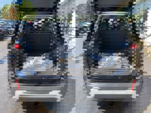 New 2025 Volkswagen Tiguan SE image 62