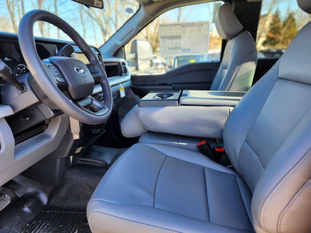 New 2026 Ford F250 XL w/ FX4 Off-Road Package image 18