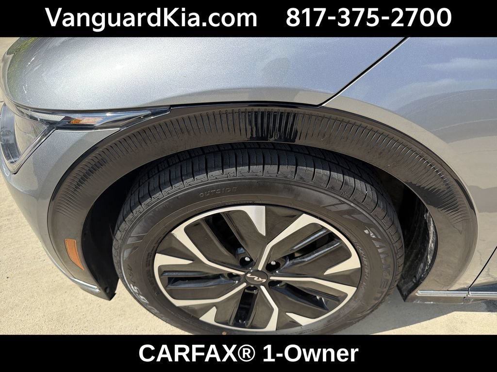 Certified 2024 Kia EV6 Wind RWD image 21