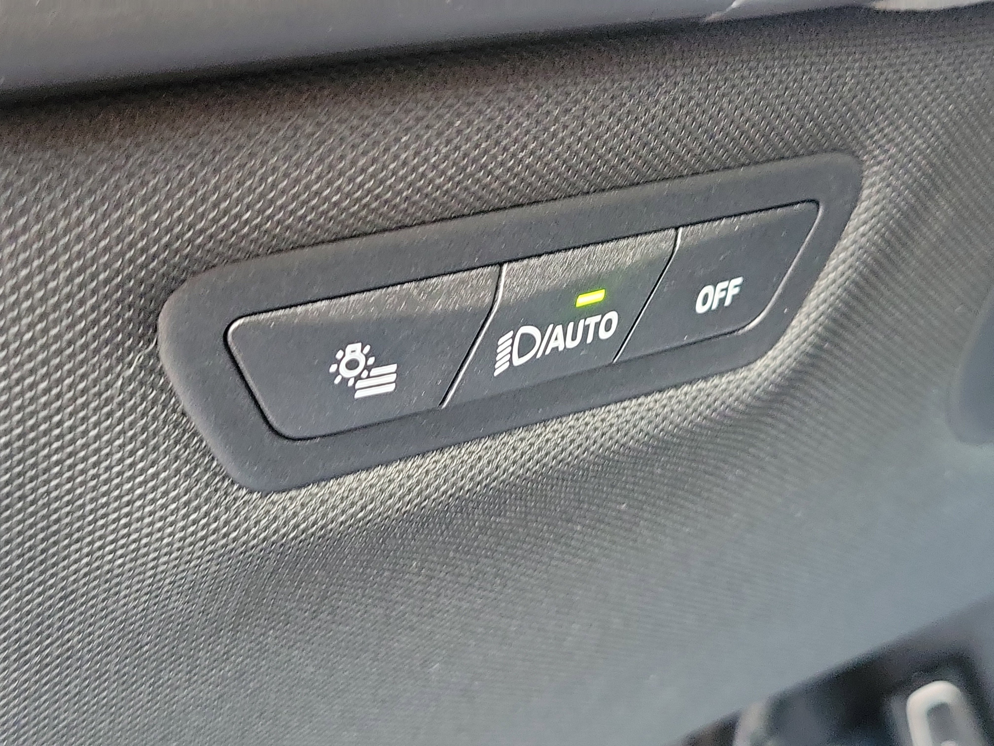 New 2026 BMW iX xDrive60 image 24