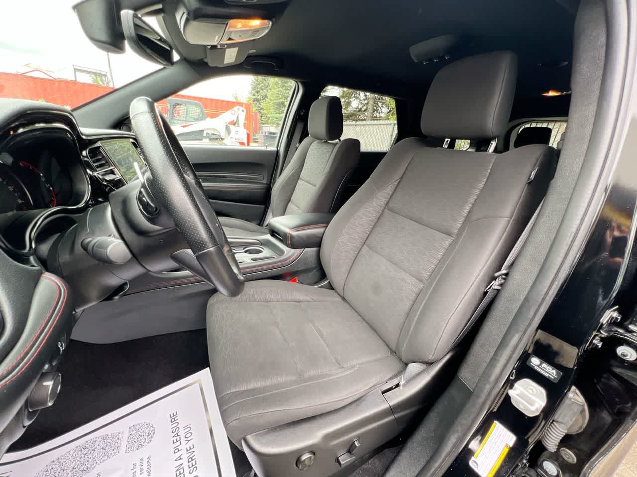 Used 2025 Dodge Durango GT AWD/4WD image 11