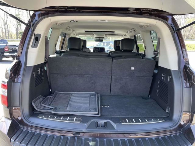 Used 2022 Nissan Armada Platinum image 14