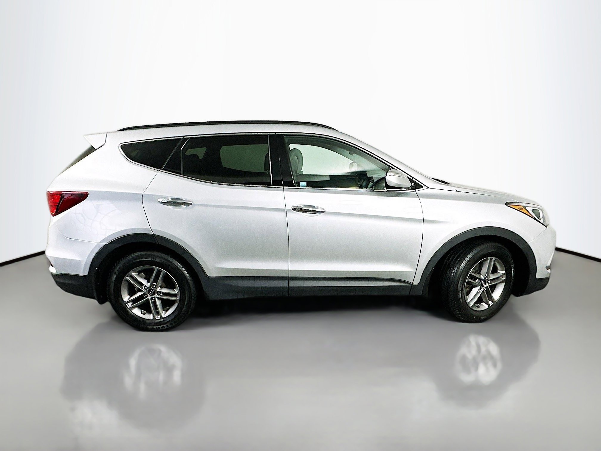 Used 2018 Hyundai Santa Fe Sport w/ 2.4L Value Package 02 image 8