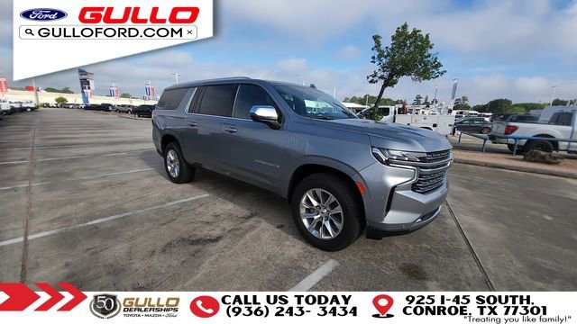 Used 2023 Chevrolet Suburban Premier image 2