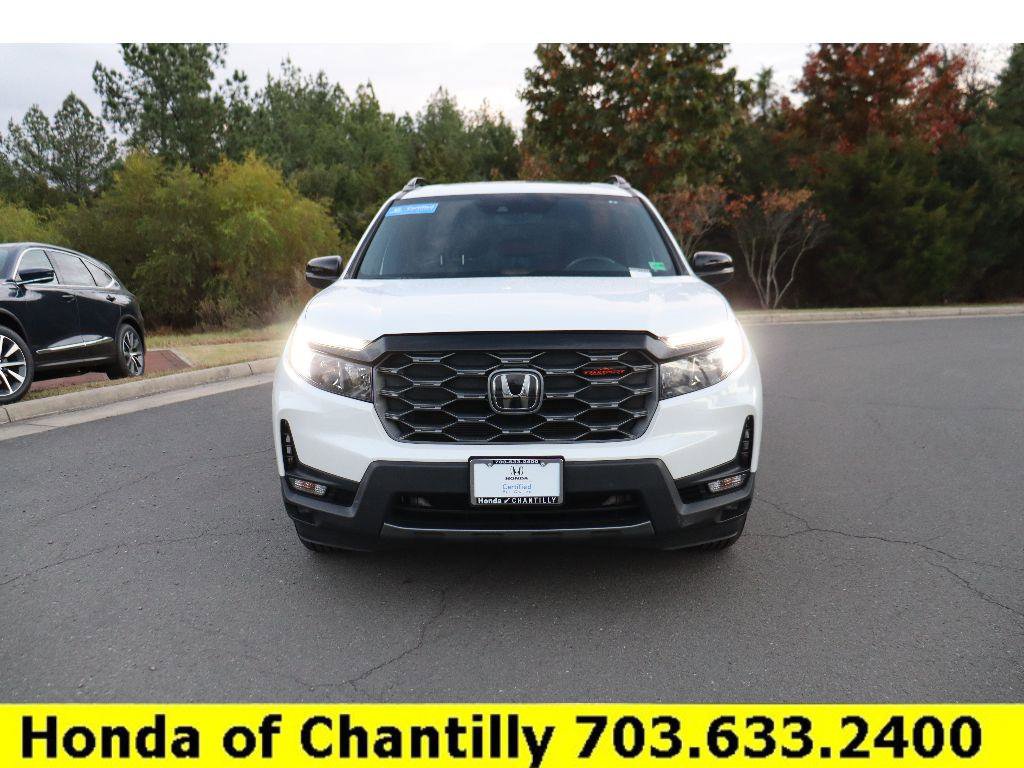 Certified 2022 Honda Passport TrailSport image 2