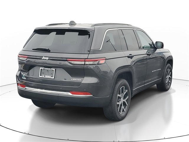 New 2025 Jeep Grand Cherokee Limited w/ Trailer Tow Package image 4