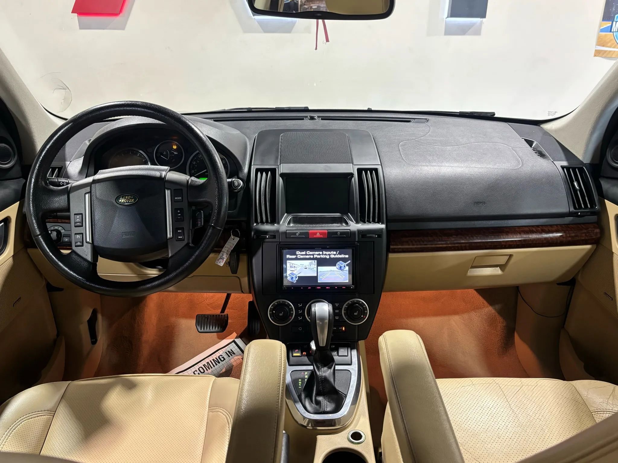 Used 2008 Land Rover LR2 HSE image 16