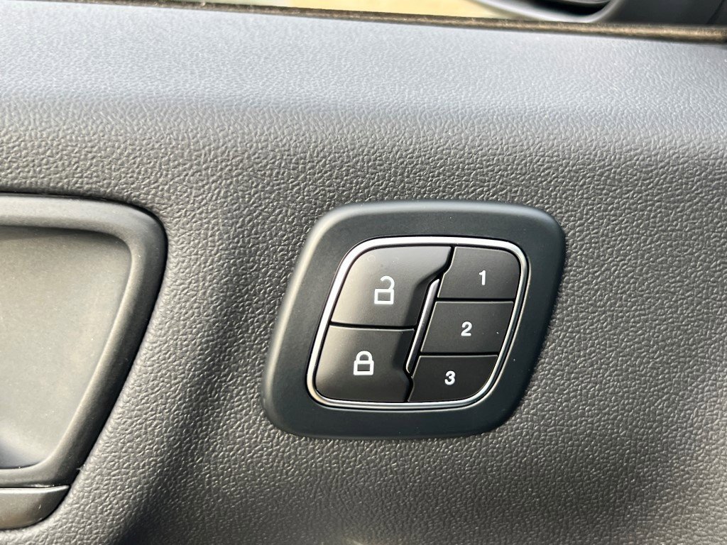 New 2026 Ford Escape Active w/ Active Premium Tech Pack AWD/4WD image 23