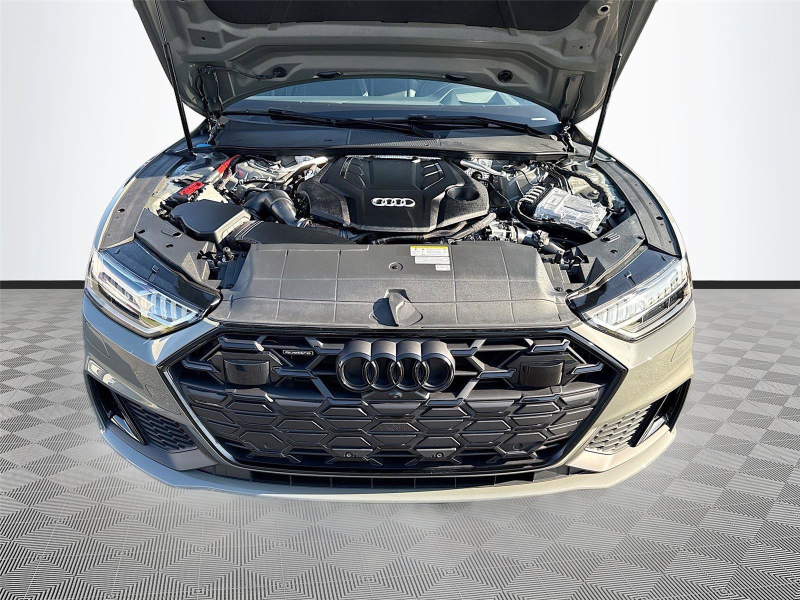 Used 2025 Audi A7 3.0T Prestige image 31