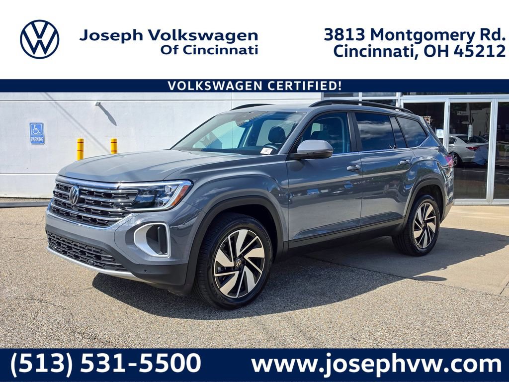 Certified 2025 Volkswagen Atlas SE w/ Panoramic Sunroof Package AWD/4WD image 1