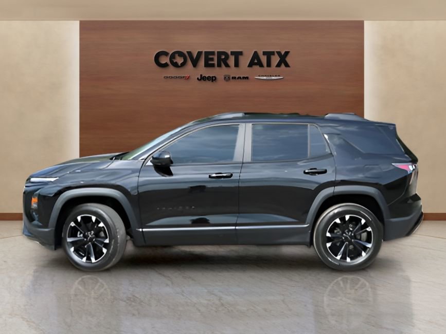 Used 2025 Chevrolet Equinox RS w/ Safety and Technology Package FWD image 2