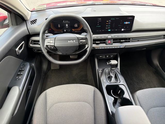 Used 2025 Kia K4 FWD image 22