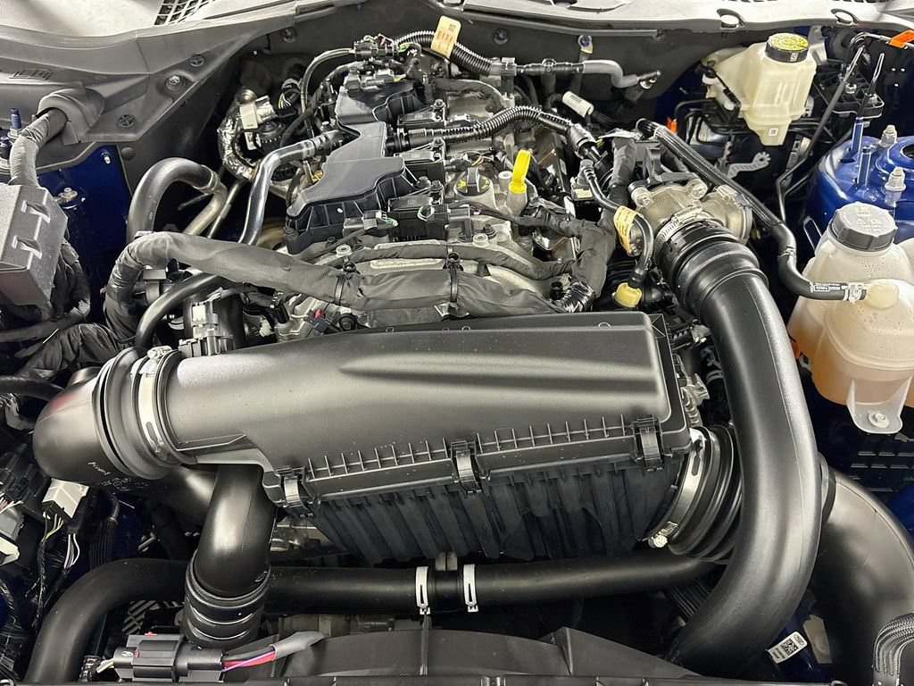 Used 2024 Ford Mustang Coupe RWD image 28