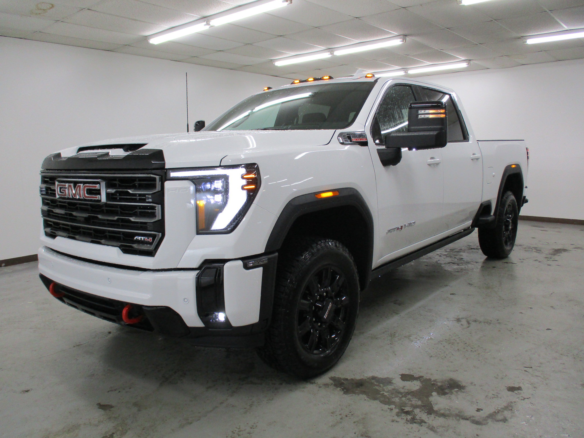 New 2025 GMC Sierra 2500 AT4 w/ Technology Package