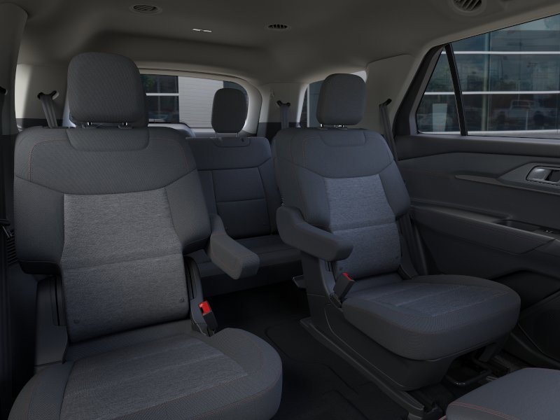 New 2026 Ford Explorer Active RWD image 13