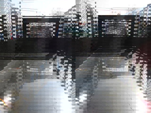 Used 2018 Ford F550 4x4 Regular Cab Super Duty image 6