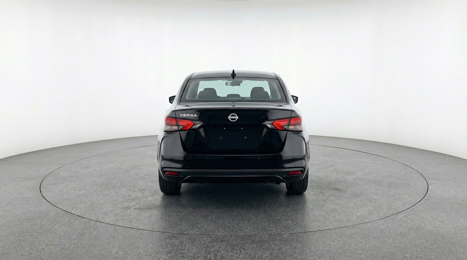 Used 2025 Nissan Versa SV FWD image 7