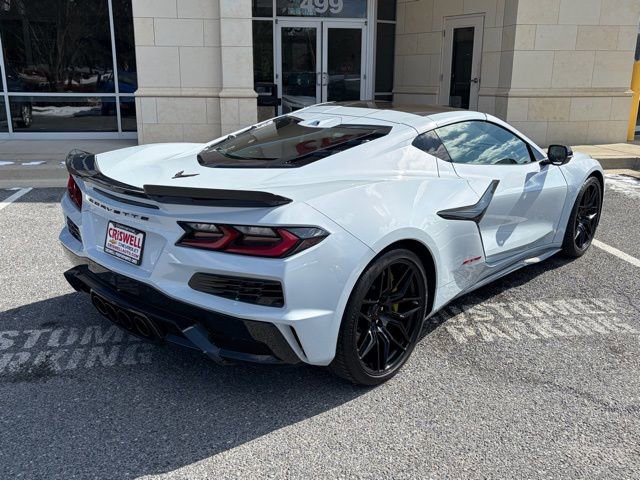 Used 2024 Chevrolet Corvette Z06 image 8