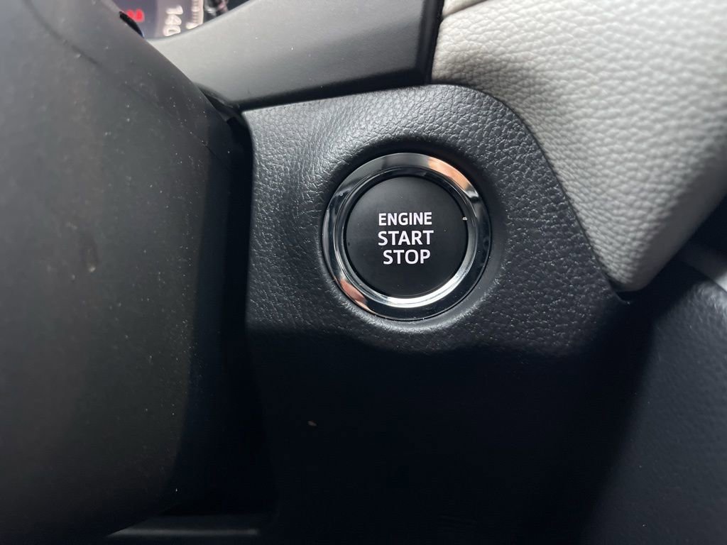 Used 2025 Toyota RAV4 XLE image 13