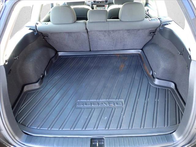 Used 2005 Subaru Outback 2.5i image 8