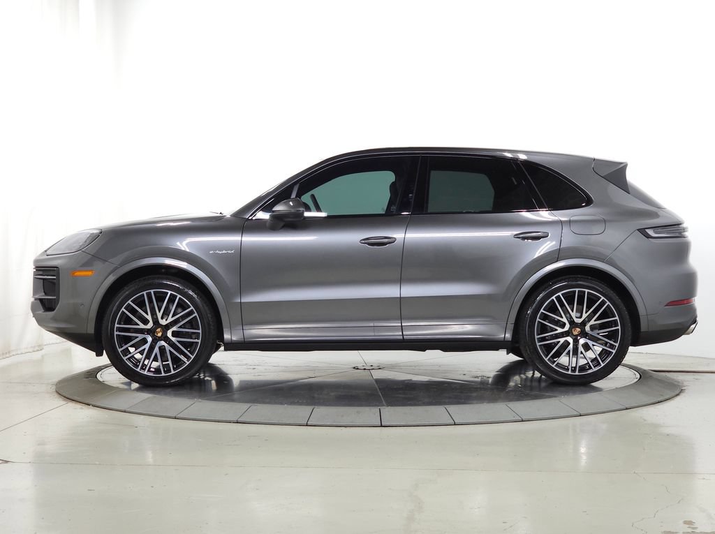 Used 2025 Porsche Cayenne E-Hybrid AWD/4WD video 2