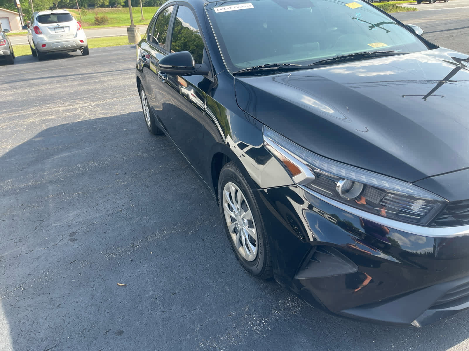 Used 2024 Kia Forte LX FWD image 7