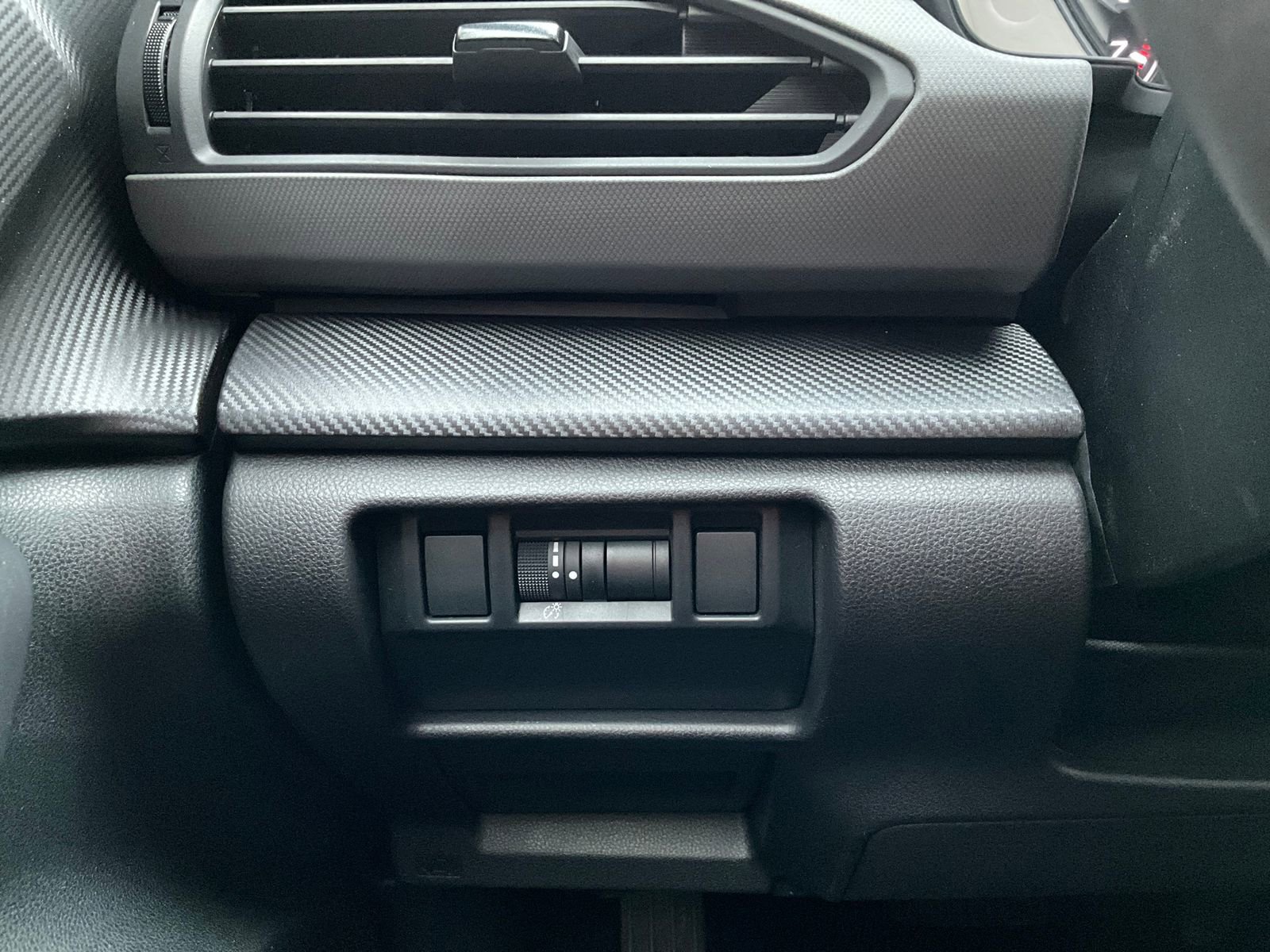 Certified 2024 Subaru Crosstrek 2.5i Limited w/ Popular Package #3A image 27