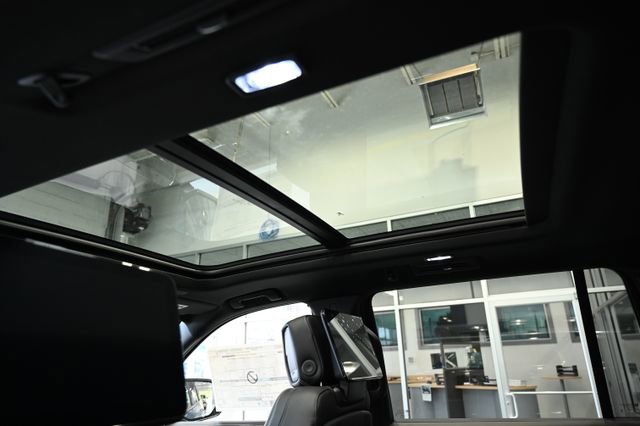 New 2026 GMC Yukon XL Denali Ultimate AWD/4WD image 23