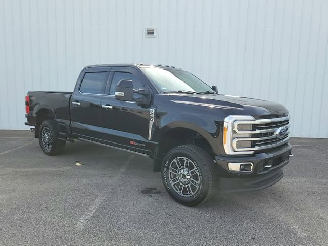 Used 2023 Ford F250 Limited AWD/4WD image 2