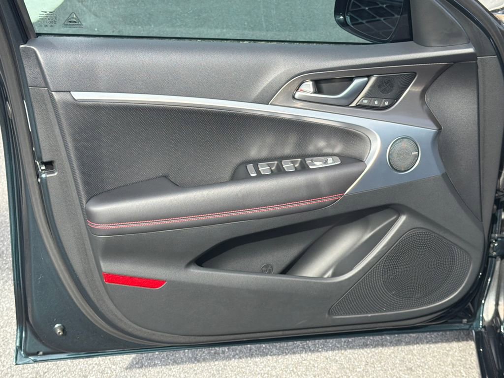 Used 2024 Genesis G70 3.3T Advanced image 10