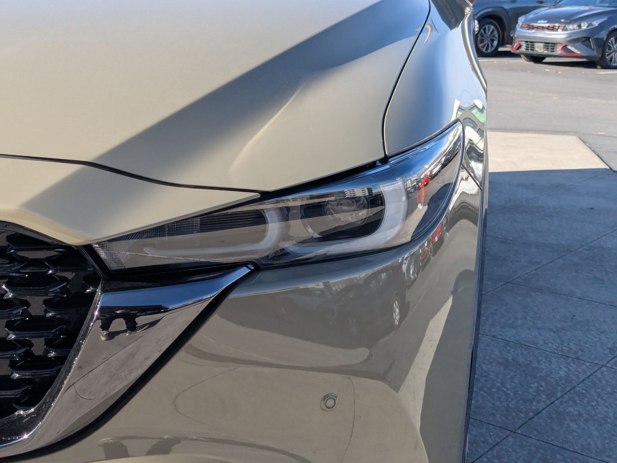 Used 2025 MAZDA CX-5 Carbon Edition image 12