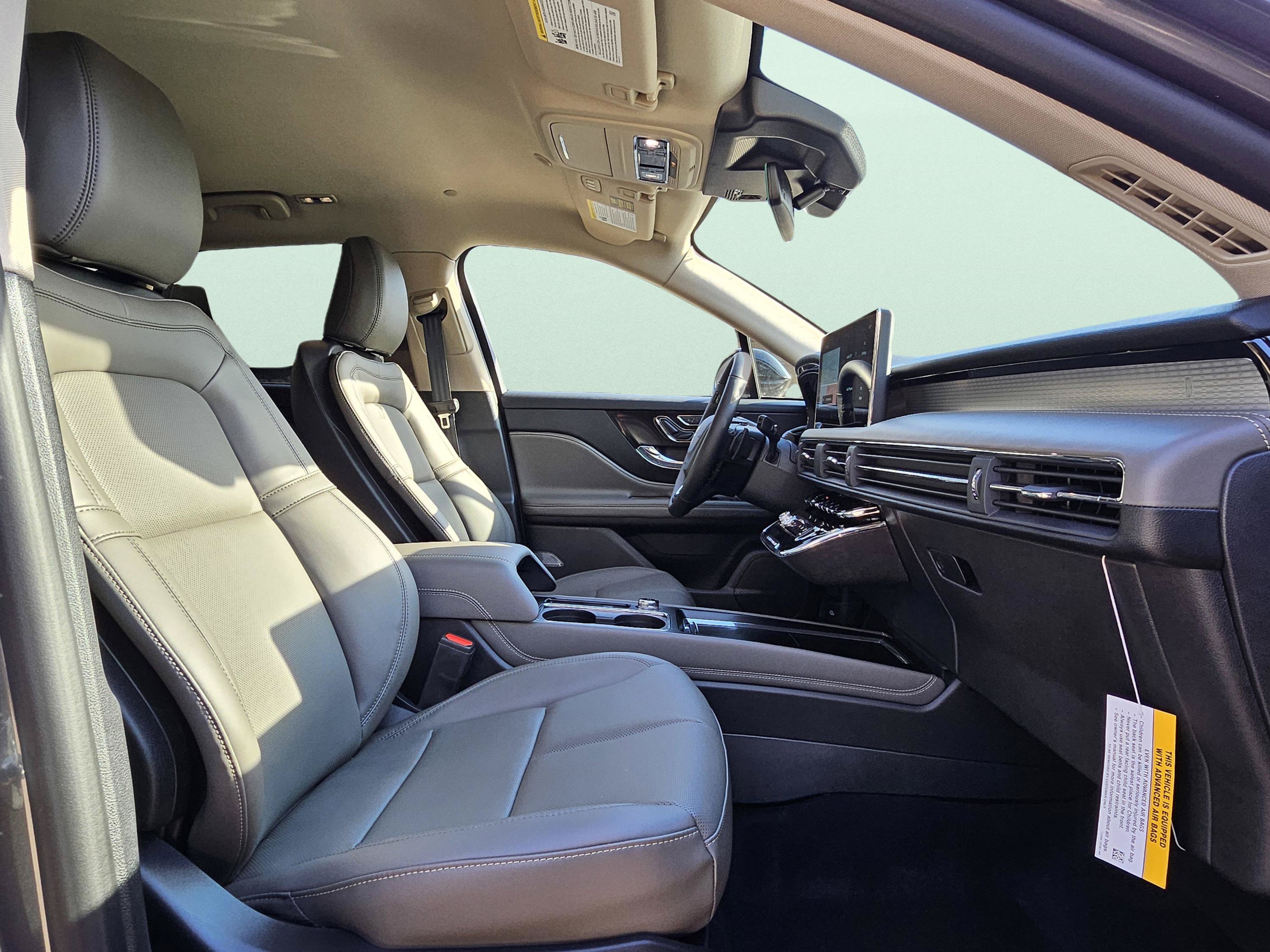New 2026 Lincoln Corsair Premiere AWD/4WD image 13