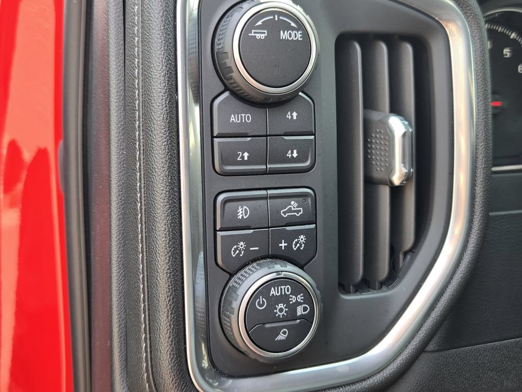 Used 2020 Chevrolet Silverado 3500 LTZ AWD/4WD image 22