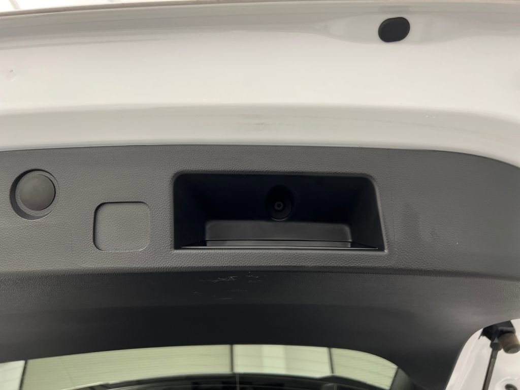 Used 2025 GMC Terrain Elevation image 34