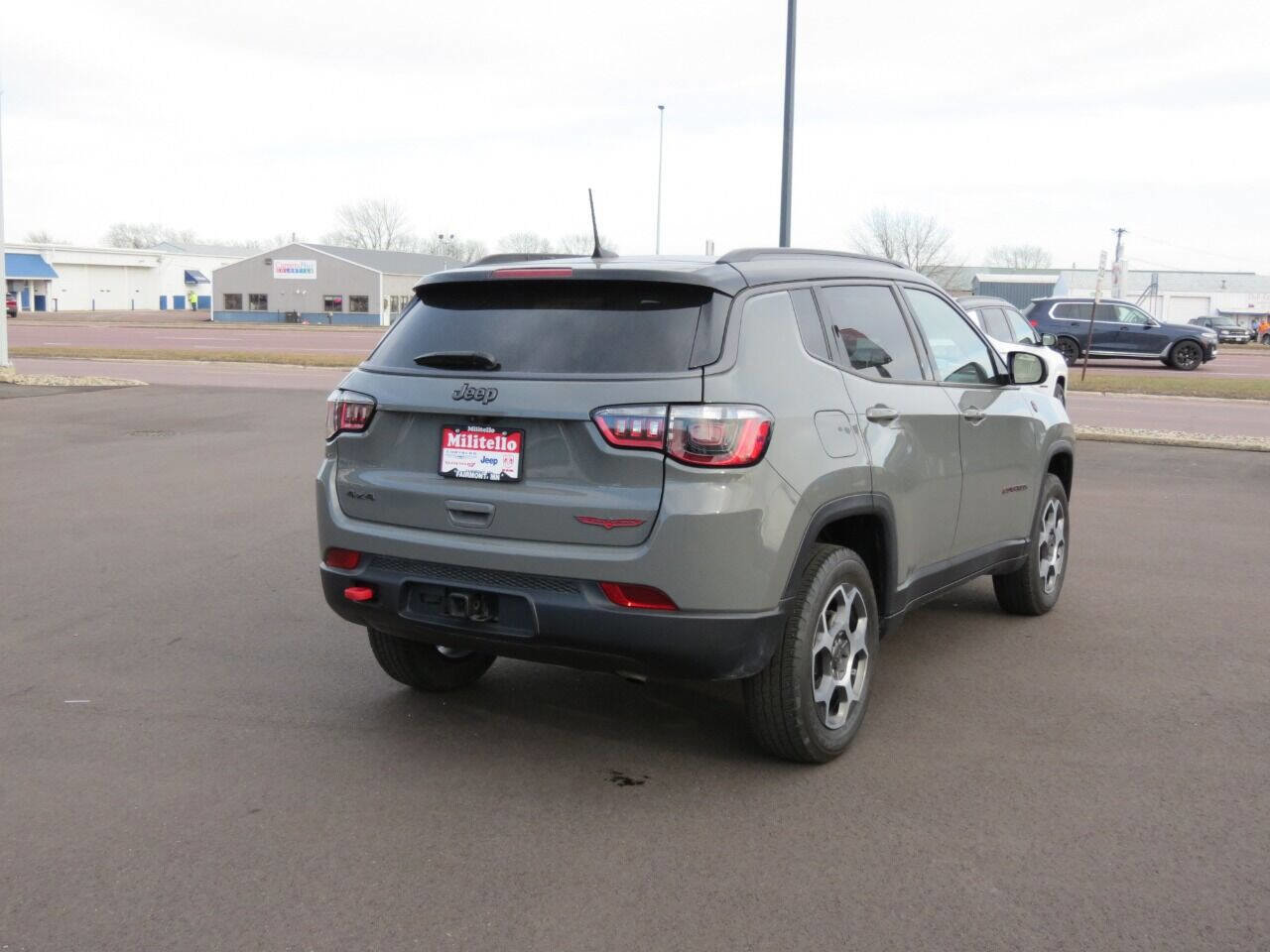 Used 2022 Jeep Compass Trailhawk w/ Sun and Sound Group image 5