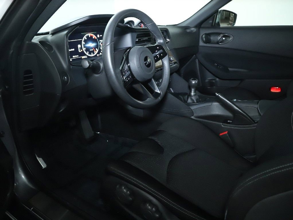 Used 2024 Nissan Z Sport w/ Floor Mat Package image 14