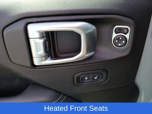 Used 2023 Jeep Wrangler Sahara w/ Cold Weather Group image 17