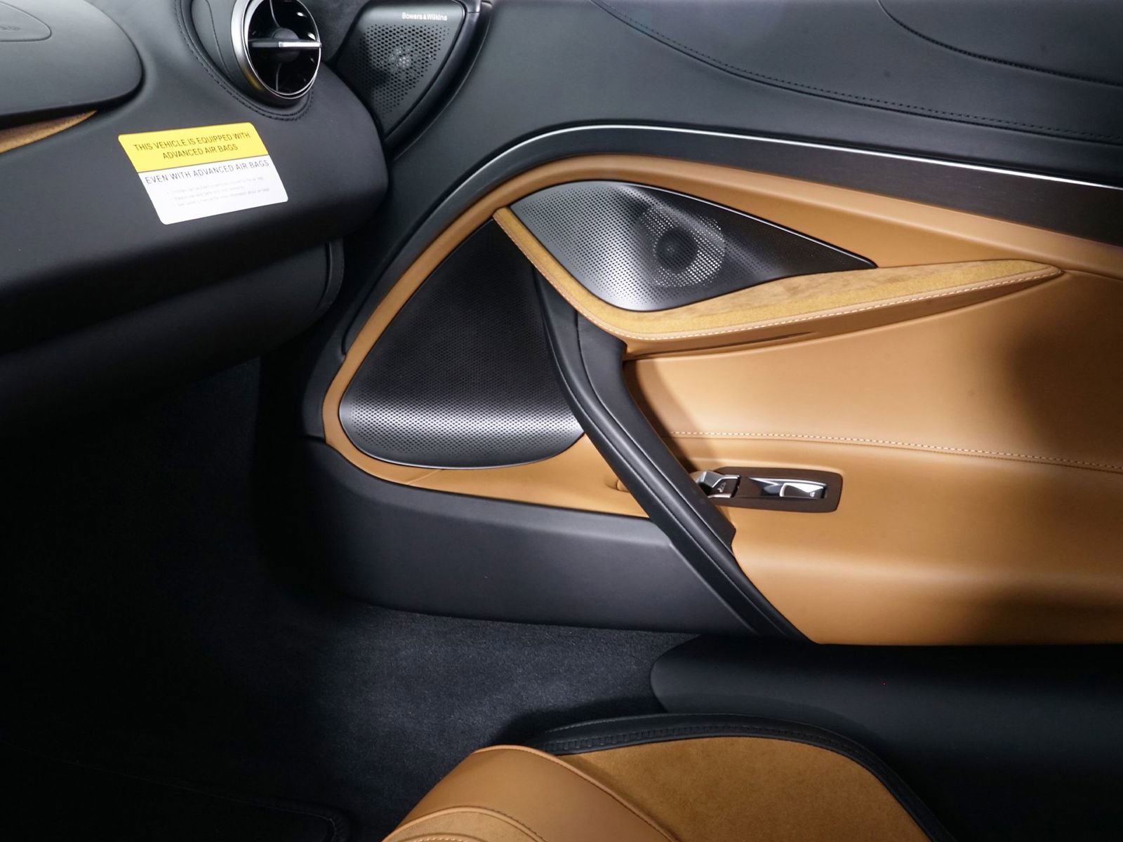 New 2026 McLaren 750S image 24