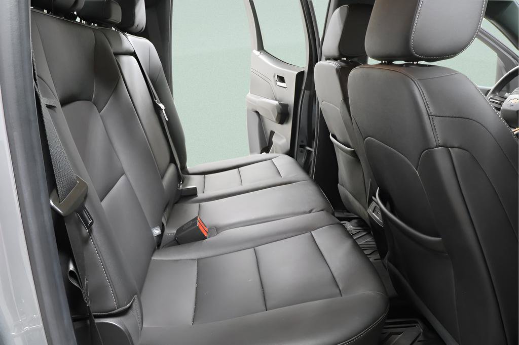 Used 2023 Chevrolet Colorado LT w/ LT Convenience Package III image 27